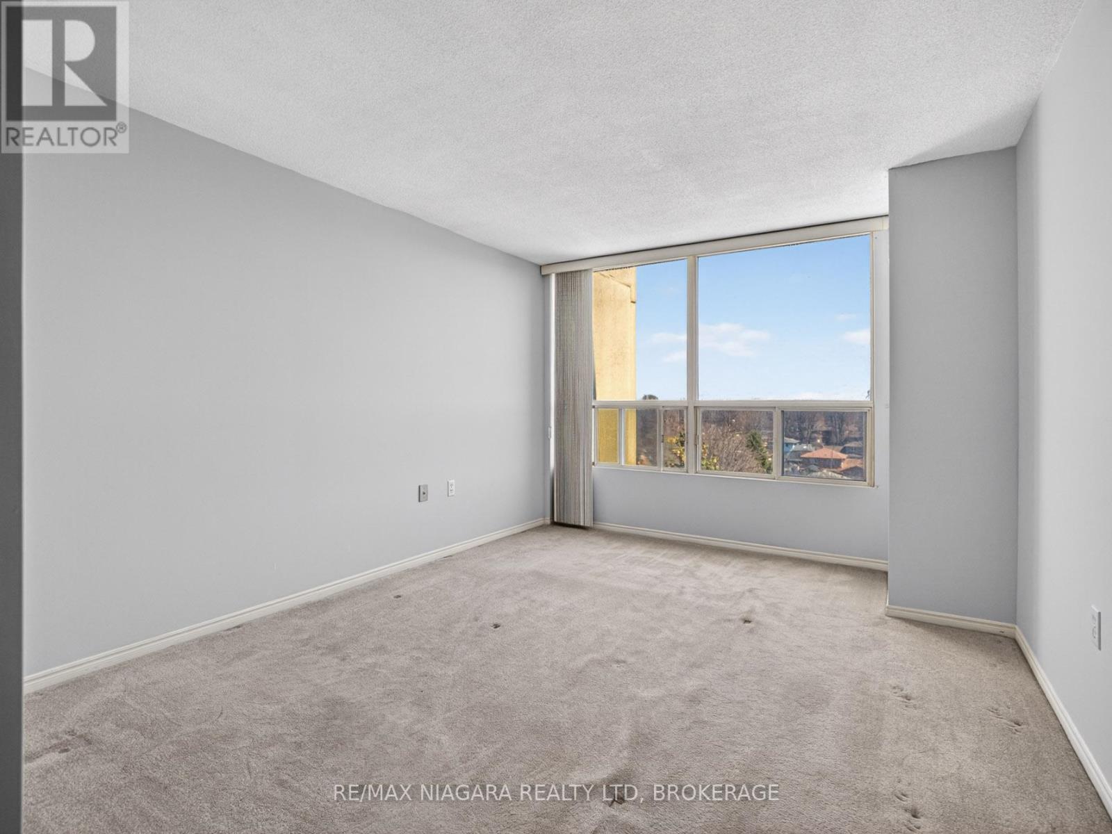 701 - 5100 Dorchester Road, Niagara Falls, Ontario  L2E 7H4 - Photo 24 - X12992582