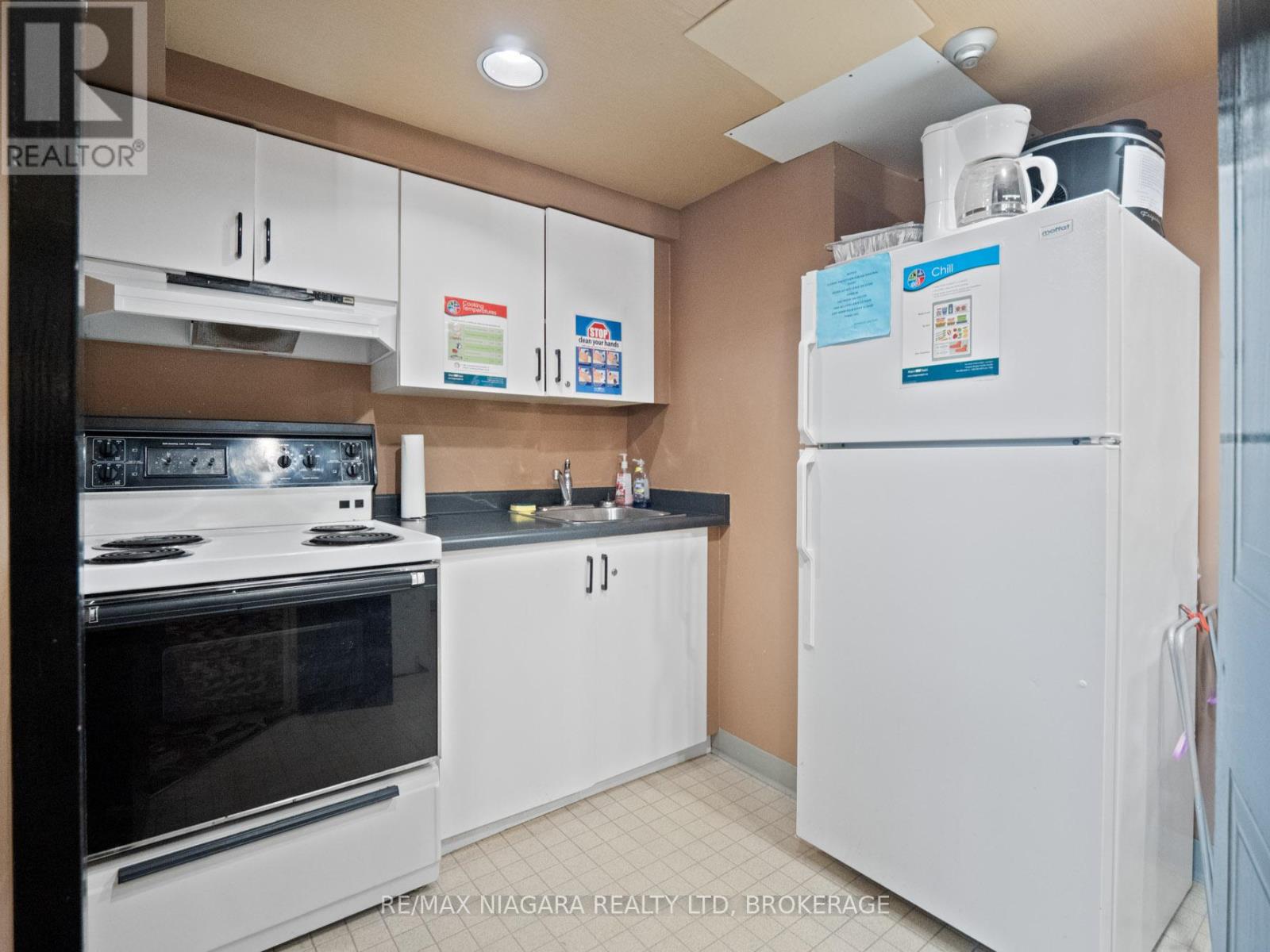 701 - 5100 Dorchester Road, Niagara Falls, Ontario  L2E 7H4 - Photo 30 - X12992582