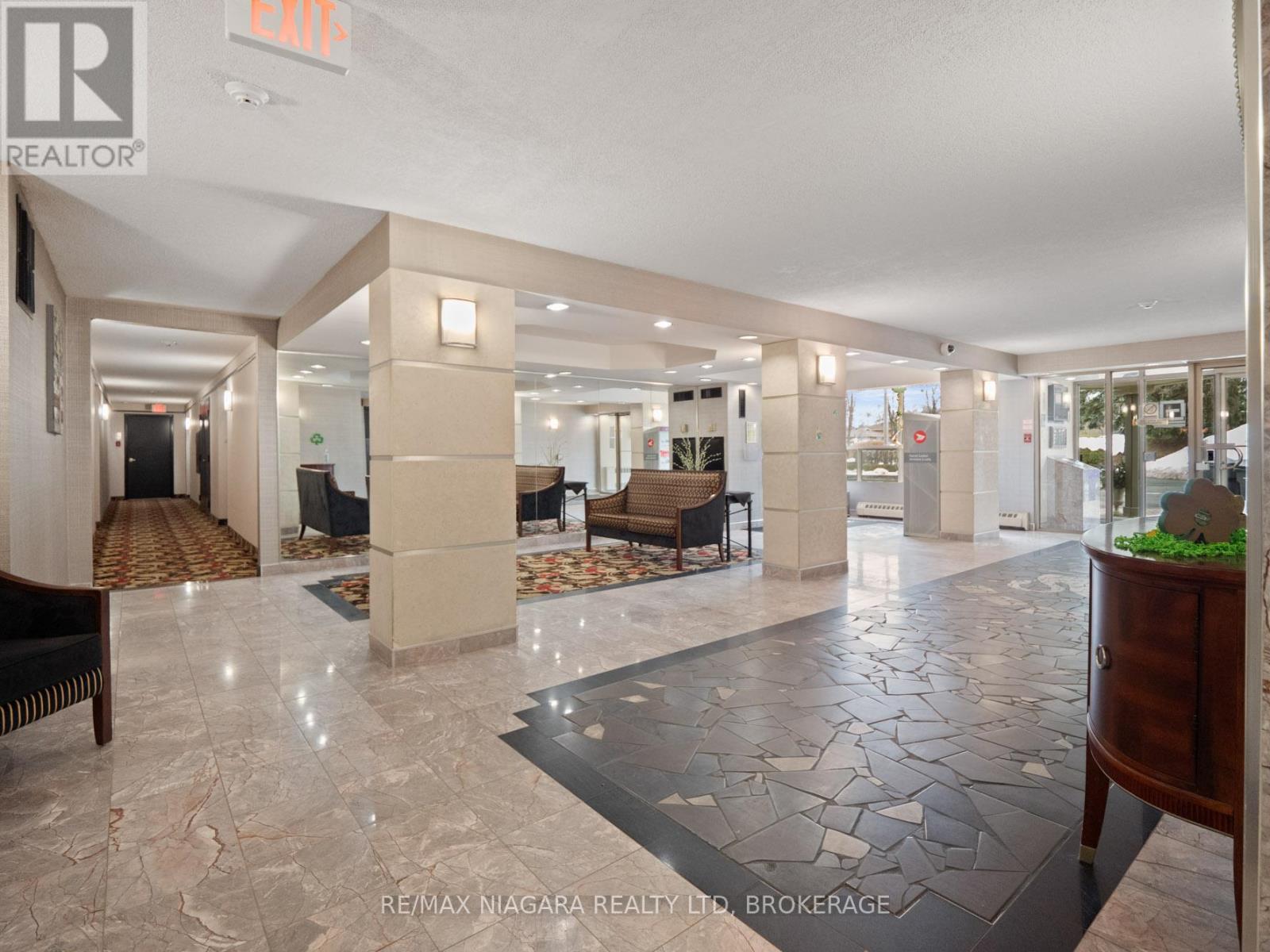 701 - 5100 Dorchester Road, Niagara Falls, Ontario  L2E 7H4 - Photo 4 - X12992582