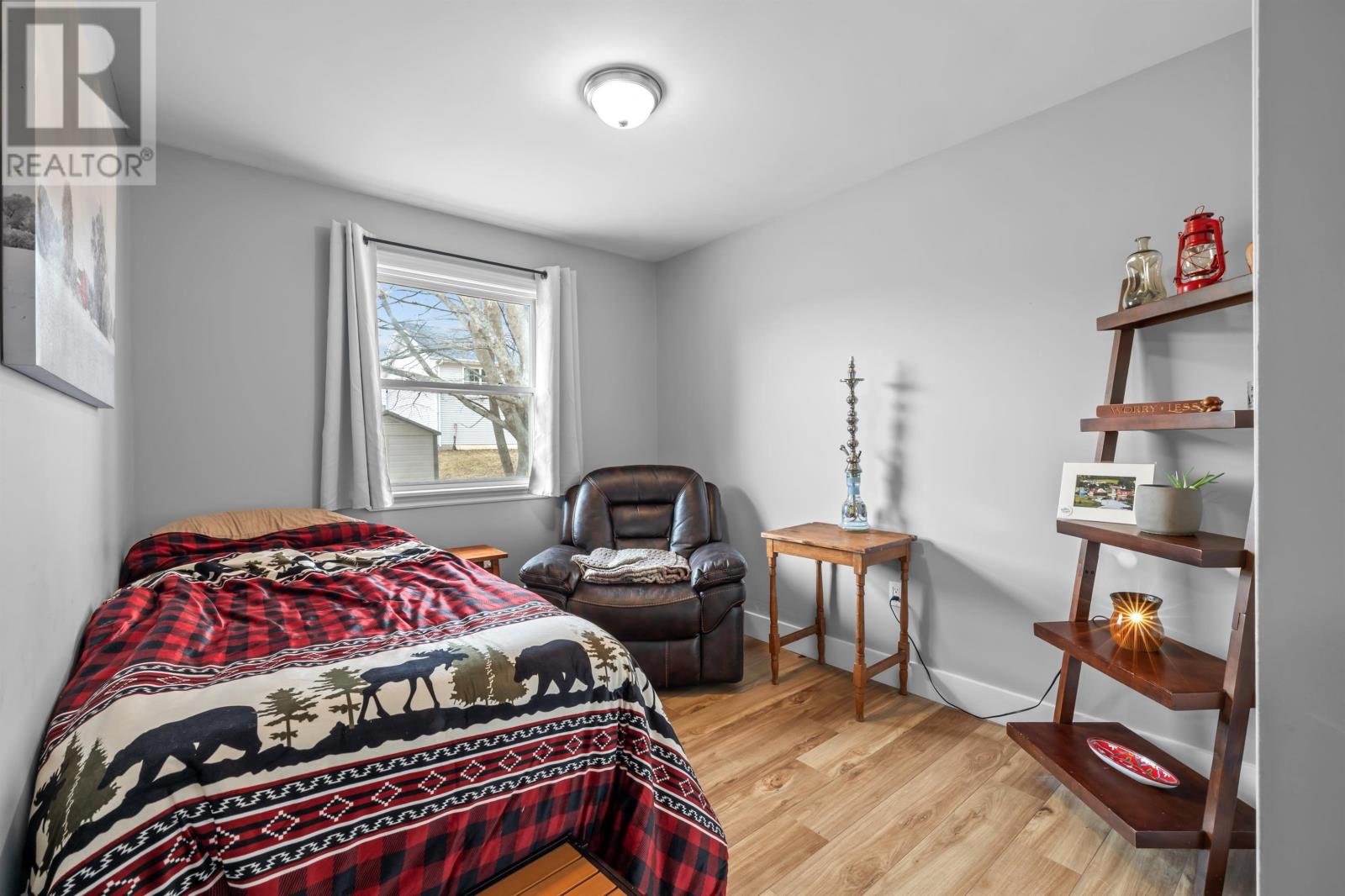 98 Oak Drive, Charlottetown, Prince Edward Island  C1A 7Z1 - Photo 14 - 202607018