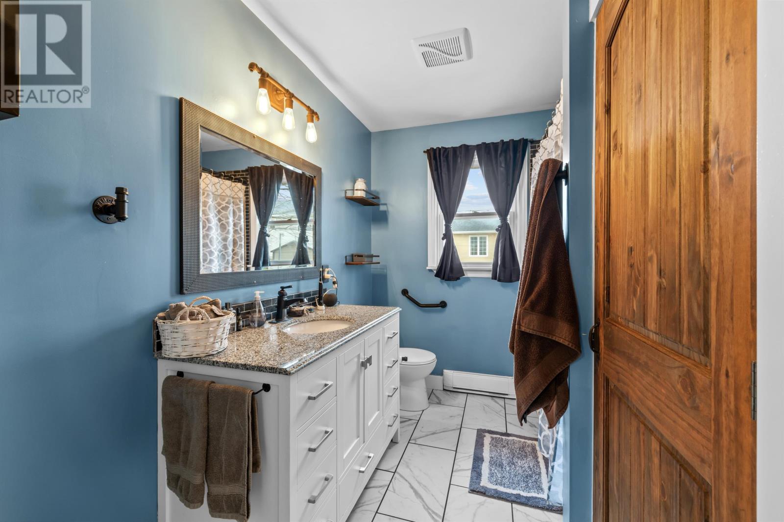 98 Oak Drive, Charlottetown, Prince Edward Island  C1A 7Z1 - Photo 12 - 202607018