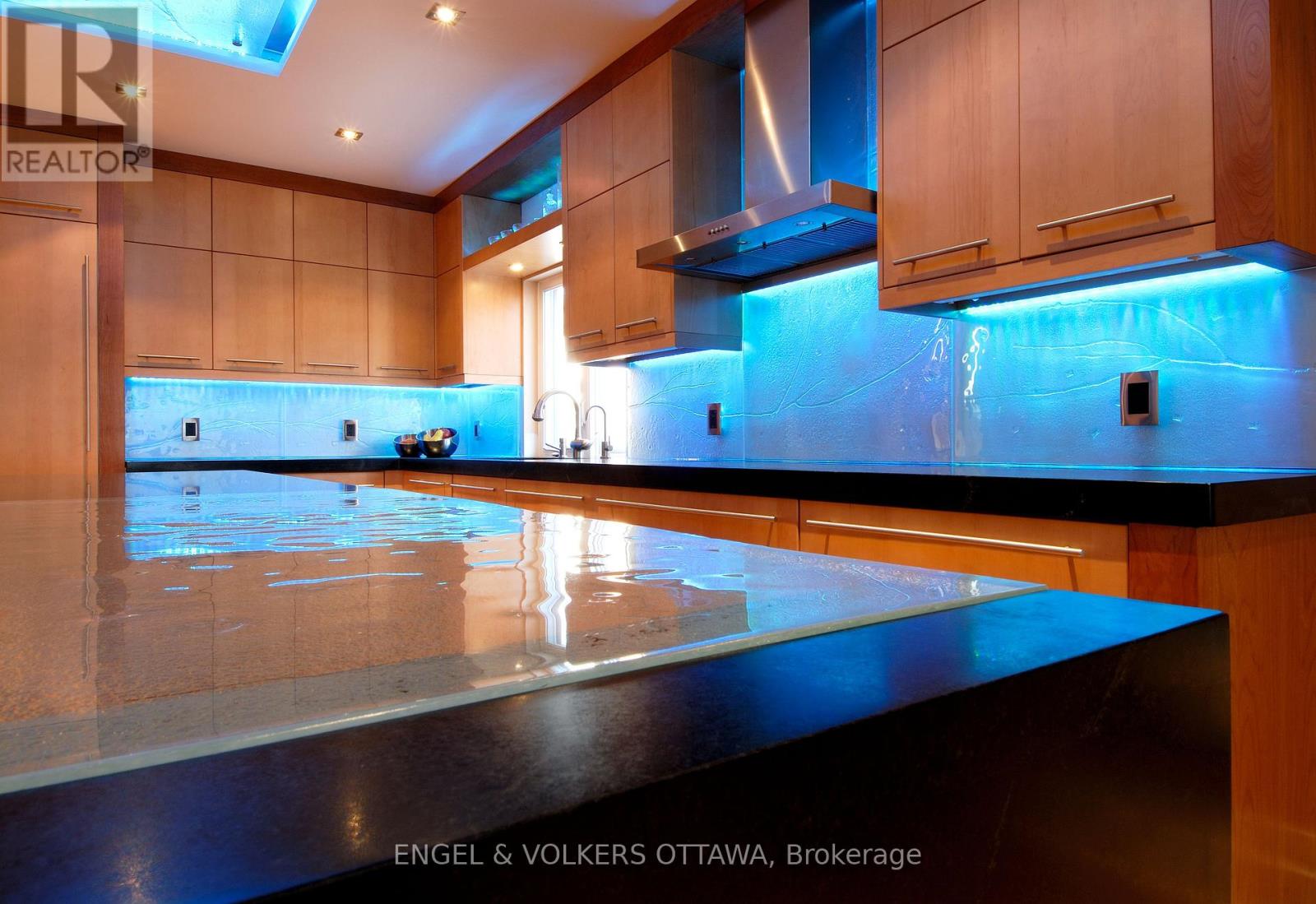 93 Gilchrist Avenue, Ottawa, Ontario  K1Y 0M9 - Photo 13 - X13003040