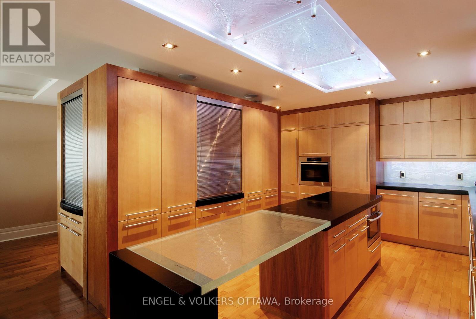 93 Gilchrist Avenue, Ottawa, Ontario  K1Y 0M9 - Photo 25 - X13003040