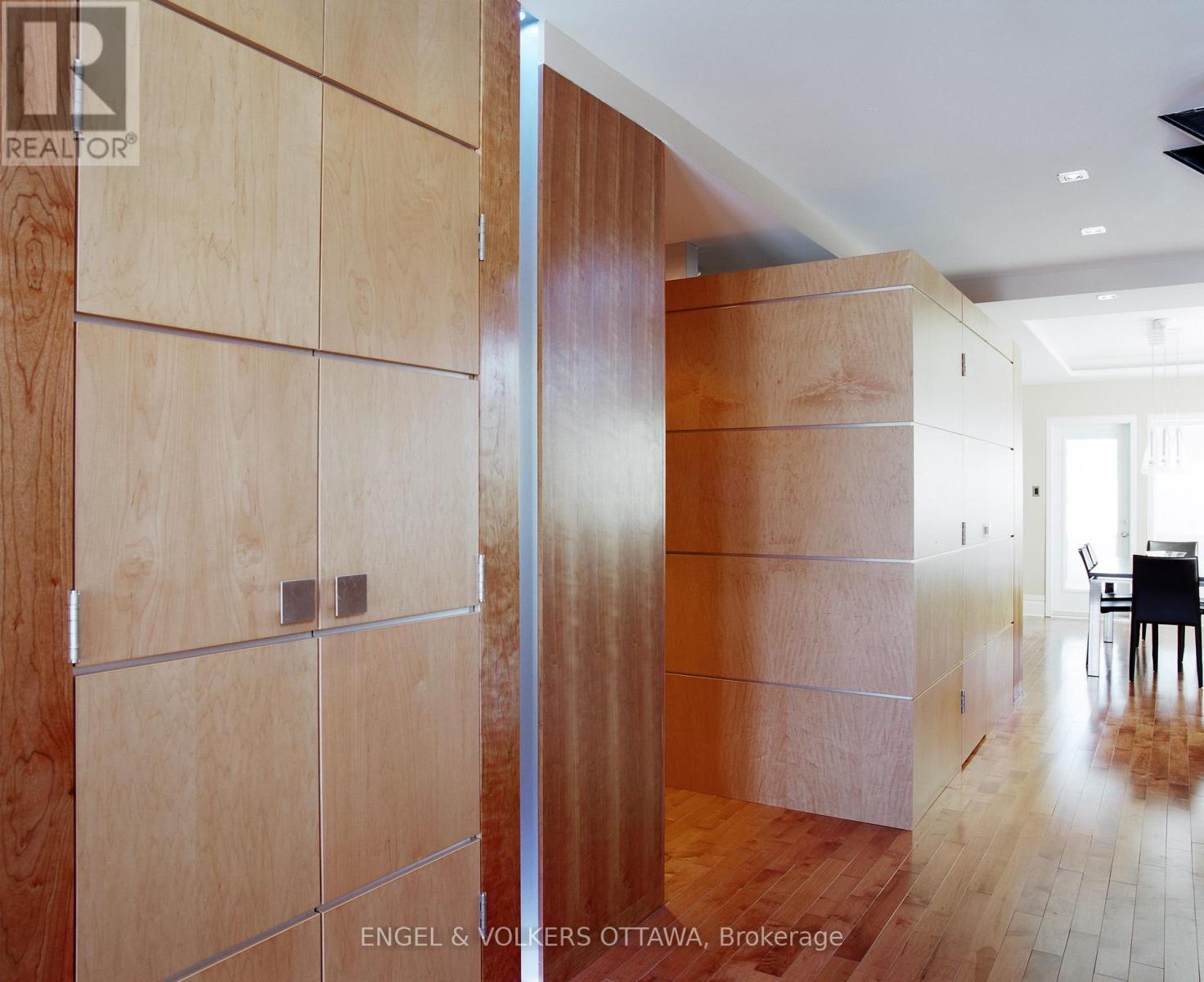 93 Gilchrist Avenue, Ottawa, Ontario  K1Y 0M9 - Photo 5 - X13003040