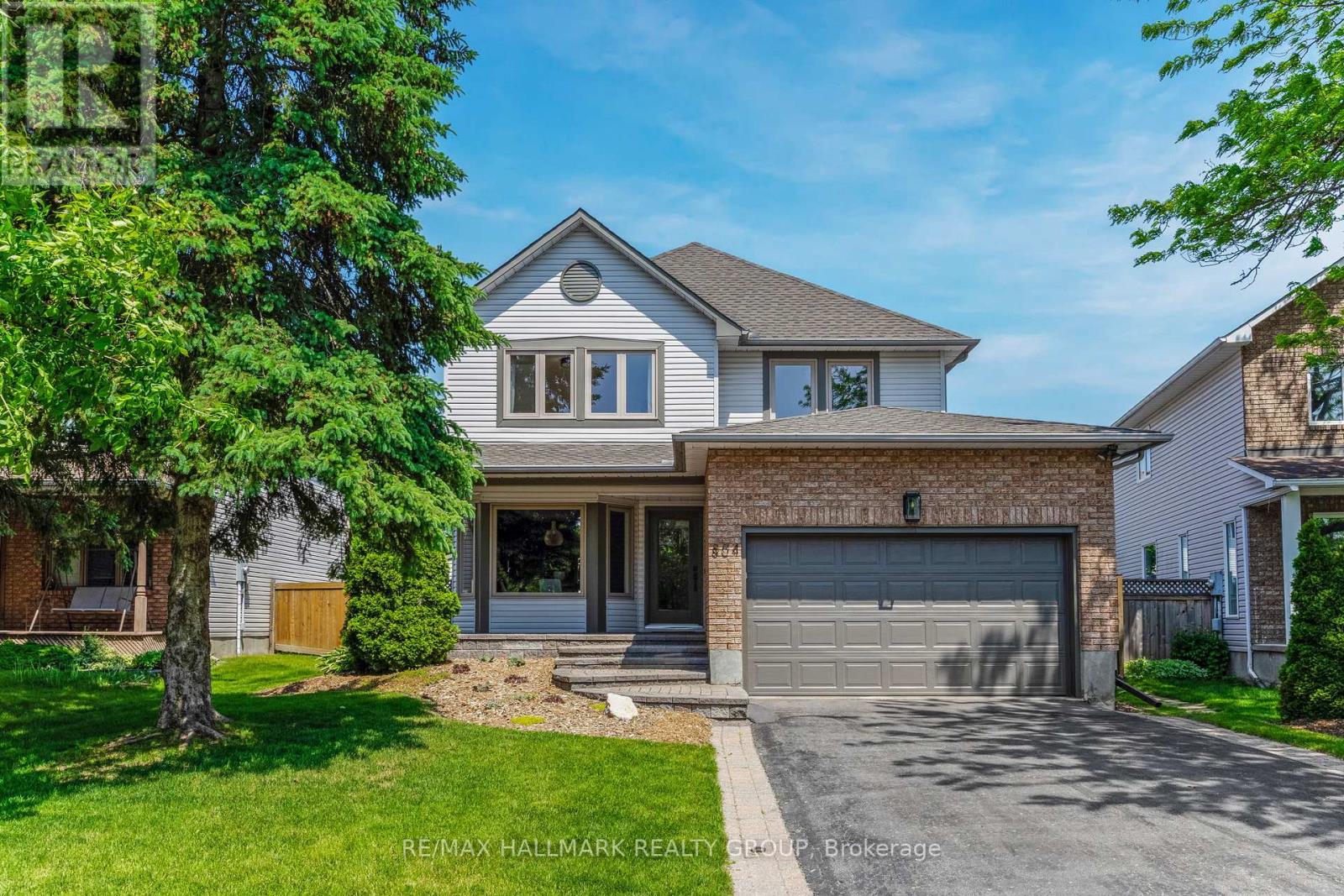 804 ADENCLIFFE DRIVE, Ottawa, Ontario