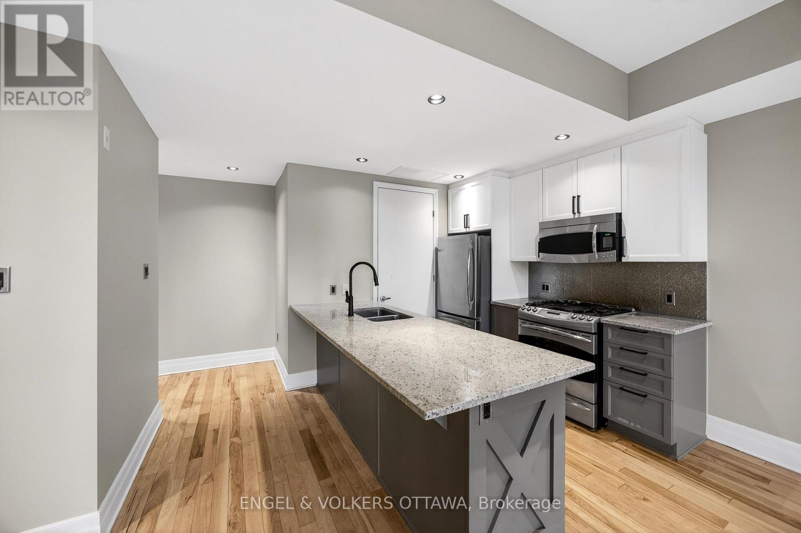 410 - 327 Breezehill Avenue S, Ottawa, Ontario K1Y 1R6 - Photo 12 - X13003062