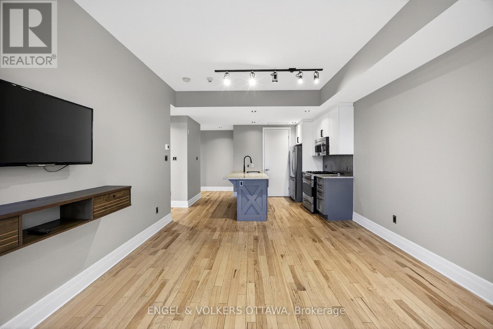 410 - 327 Breezehill Avenue S, Ottawa, Ontario K1Y 1R6 - Photo 20 - X13003062