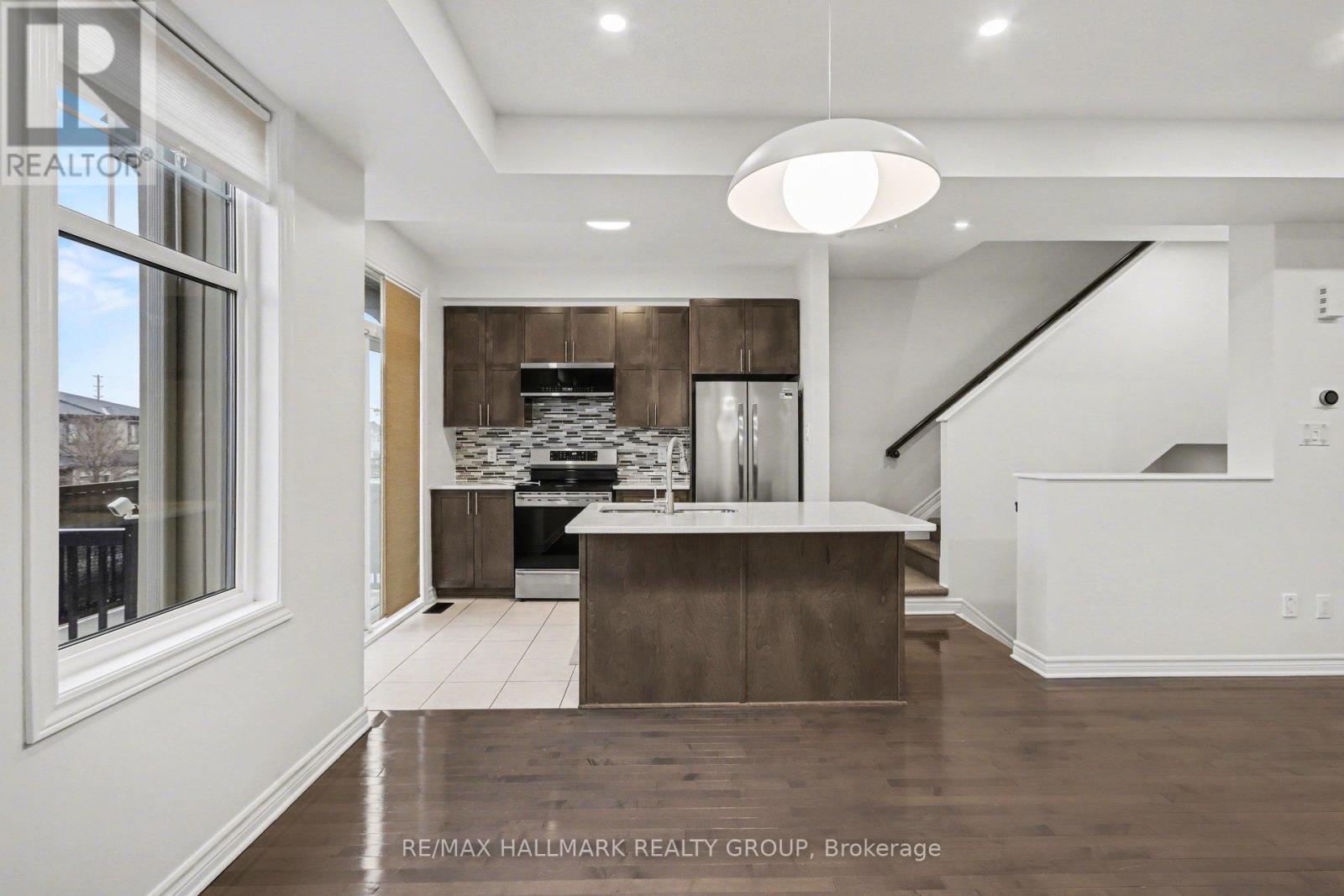 865 Kilbirnie Drive, Ottawa, Ontario  K2J 6G6 - Photo 10 - X13003158