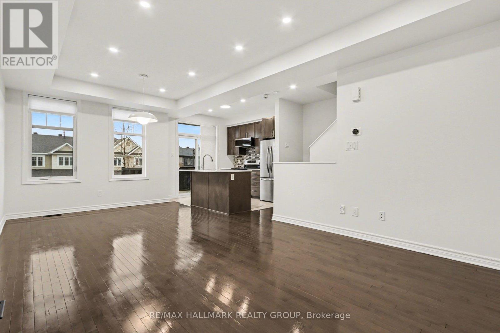 865 Kilbirnie Drive, Ottawa, Ontario  K2J 6G6 - Photo 7 - X13003158