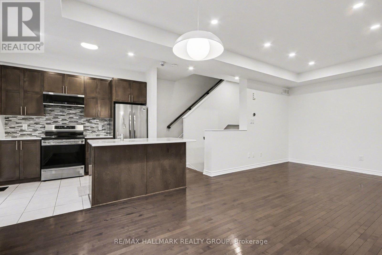 865 Kilbirnie Drive, Ottawa, Ontario  K2J 6G6 - Photo 9 - X13003158