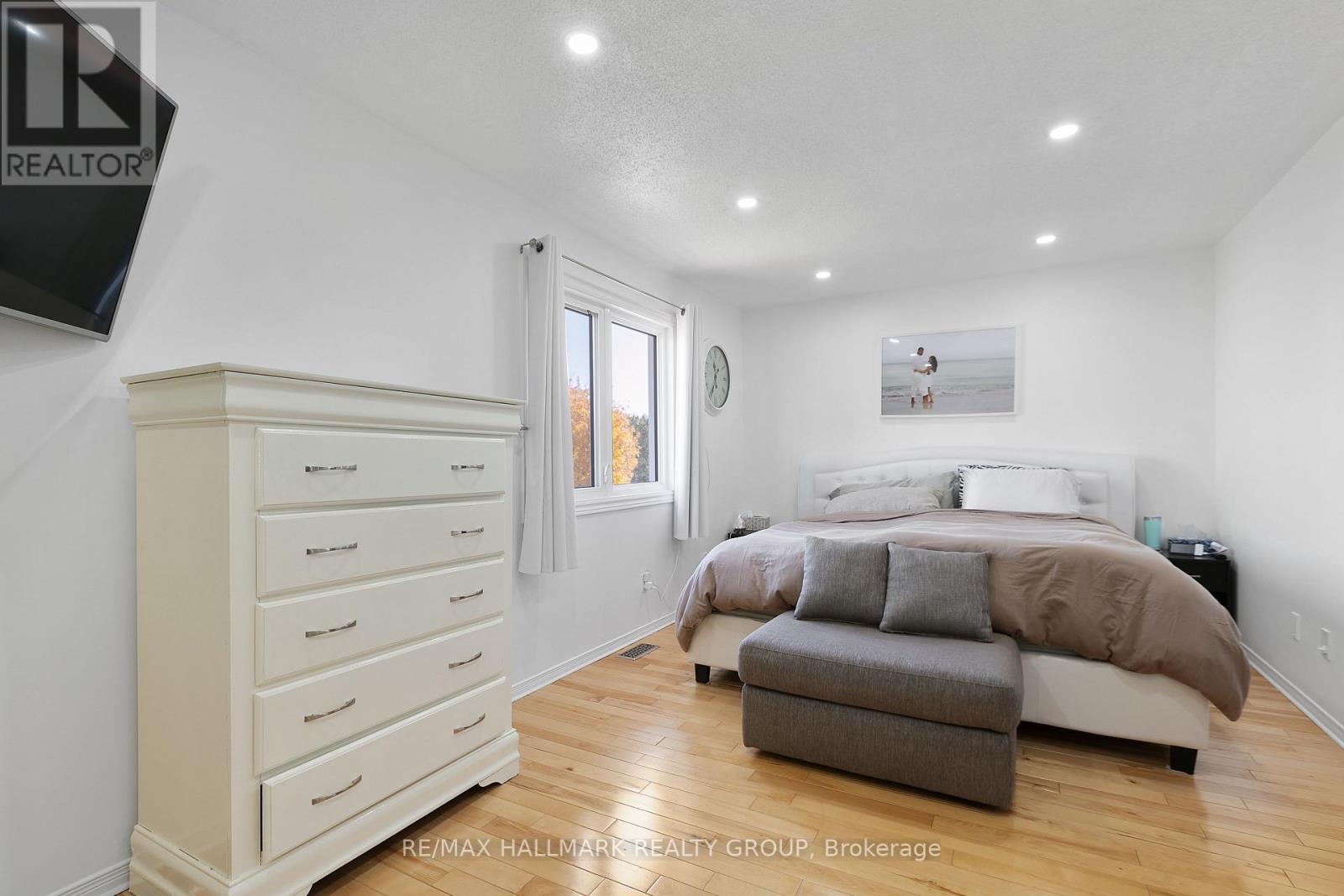 2 Newport Crescent, Ottawa, Ontario  K1T 3L8 - Photo 14 - X13003254