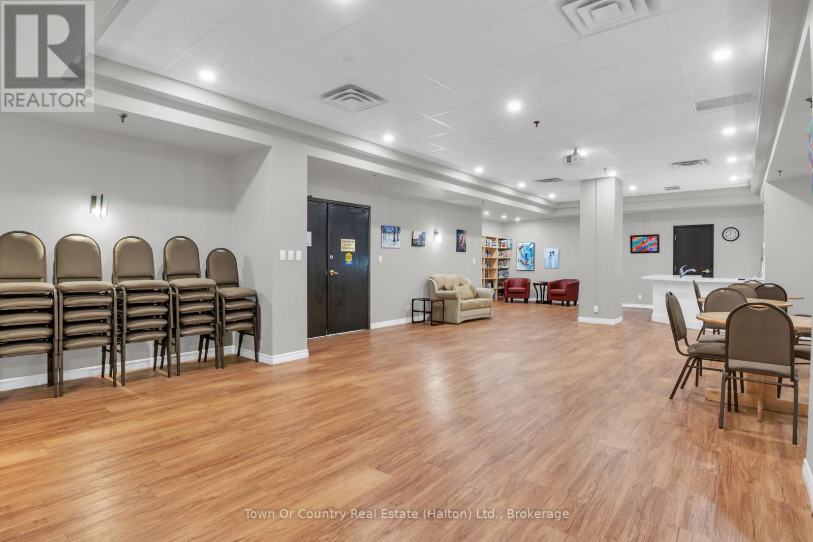 509 - 100 Millside Drive, Milton, Ontario  L9T 5E2 - Photo 33 - W13003136