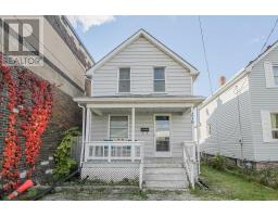 215 BURGAR STREET, Welland, Ontario