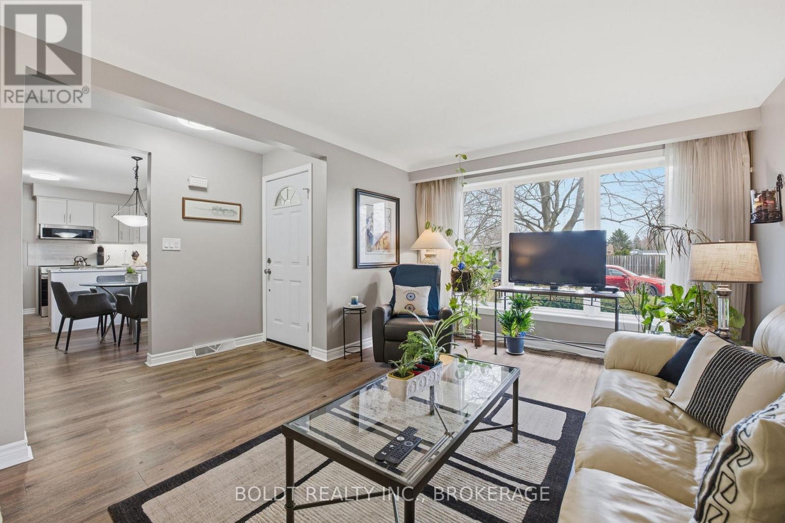 95 Prince Charles Drive, St. Catharines, Ontario  L2N 3Y8 - Photo 13 - X13003162