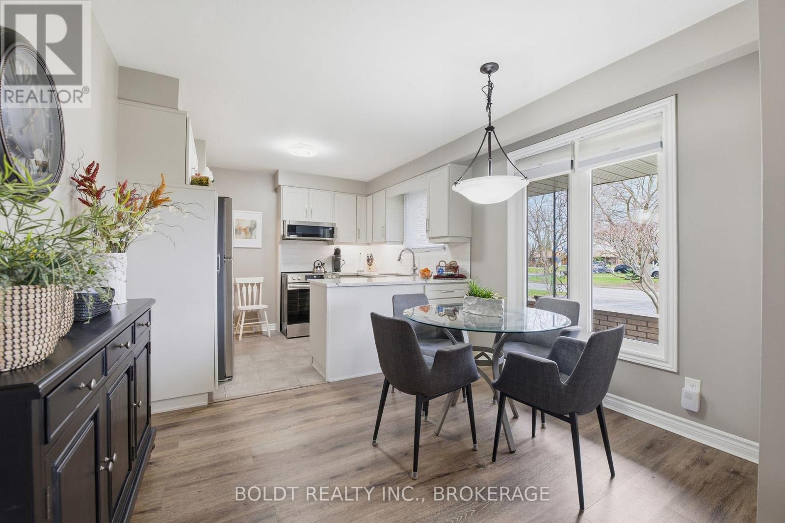 95 Prince Charles Drive, St. Catharines, Ontario  L2N 3Y8 - Photo 14 - X13003162