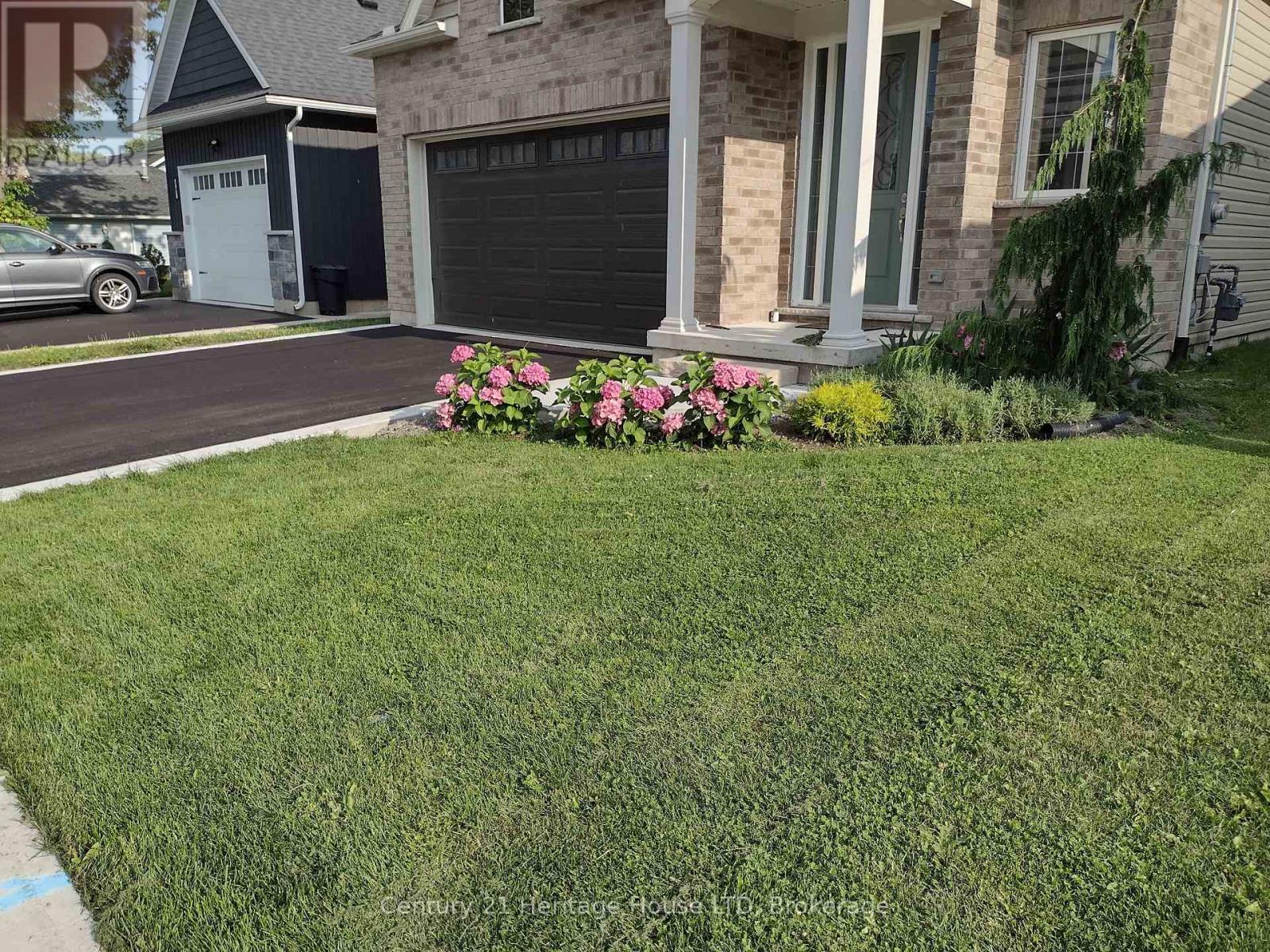 3709 Mathewson Avenue, Fort Erie, Ontario  L0S 1B0 - Photo 3 - X13003172