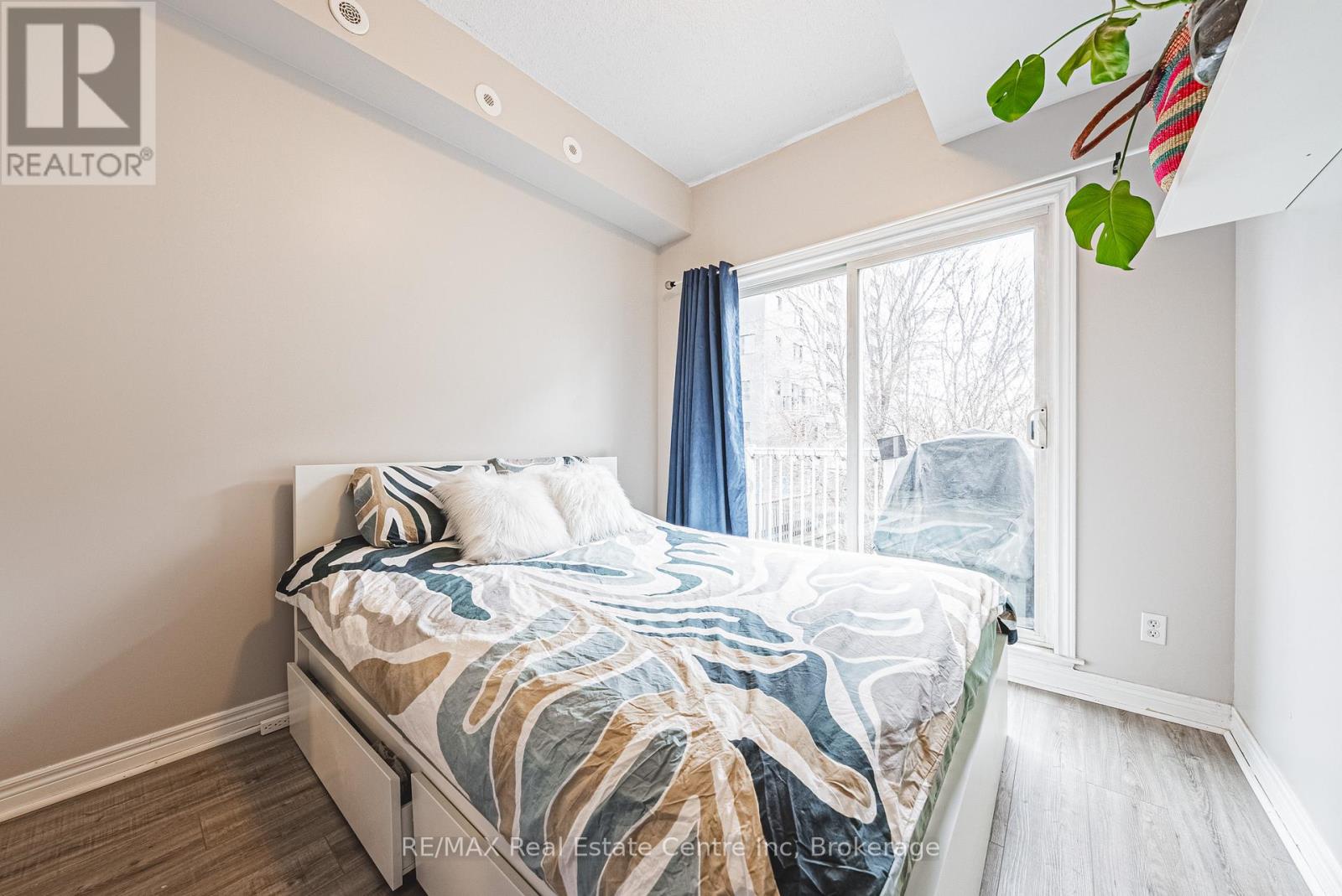 222 - 171 Bleecker Street, Toronto, Ontario M4X 1L9 - Photo 14 - C13002974