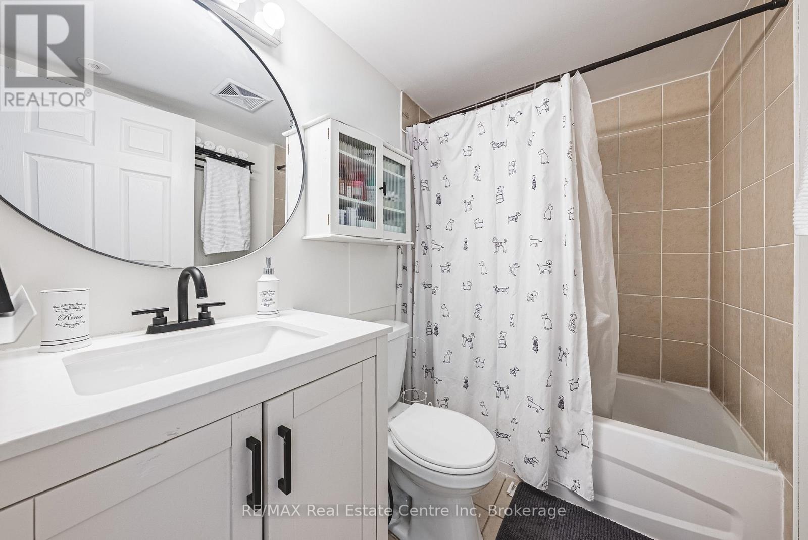 222 - 171 Bleecker Street, Toronto, Ontario M4X 1L9 - Photo 16 - C13002974