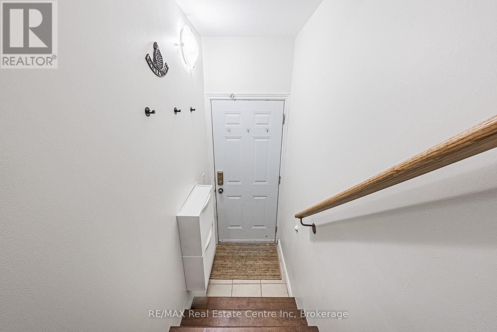 222 - 171 Bleecker Street, Toronto, Ontario M4X 1L9 - Photo 5 - C13002974