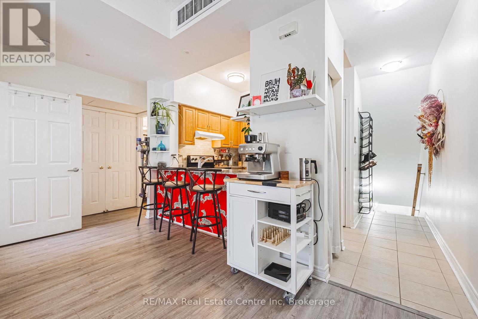 222 - 171 Bleecker Street, Toronto, Ontario M4X 1L9 - Photo 6 - C13002974