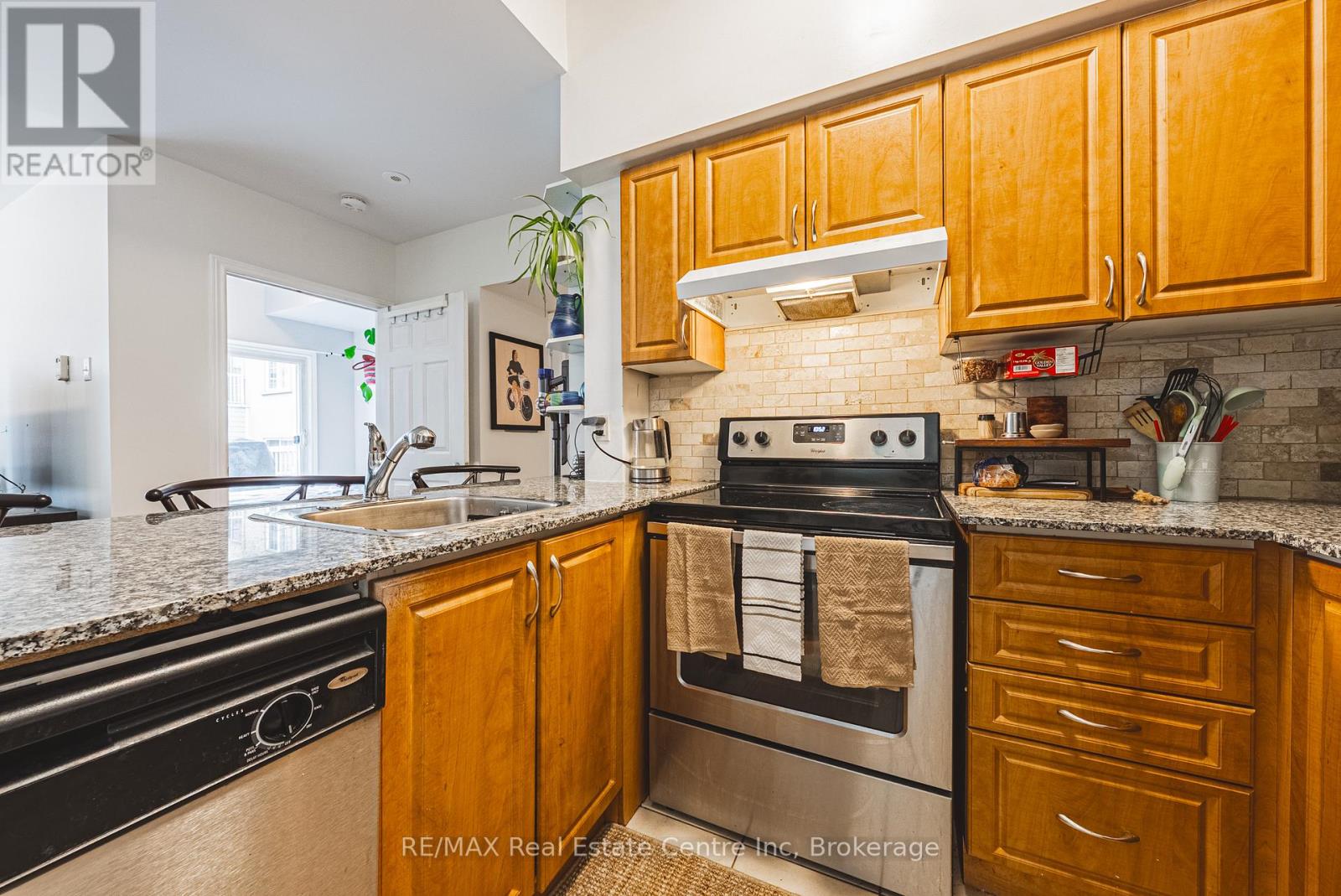 222 - 171 Bleecker Street, Toronto, Ontario M4X 1L9 - Photo 8 - C13002974