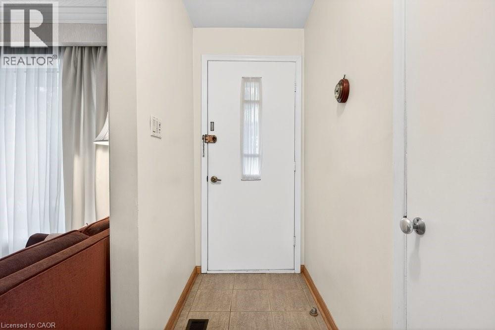 387 Walton Street, Oakville, Ontario  L6K 1R7 - Photo 7 - 40820813