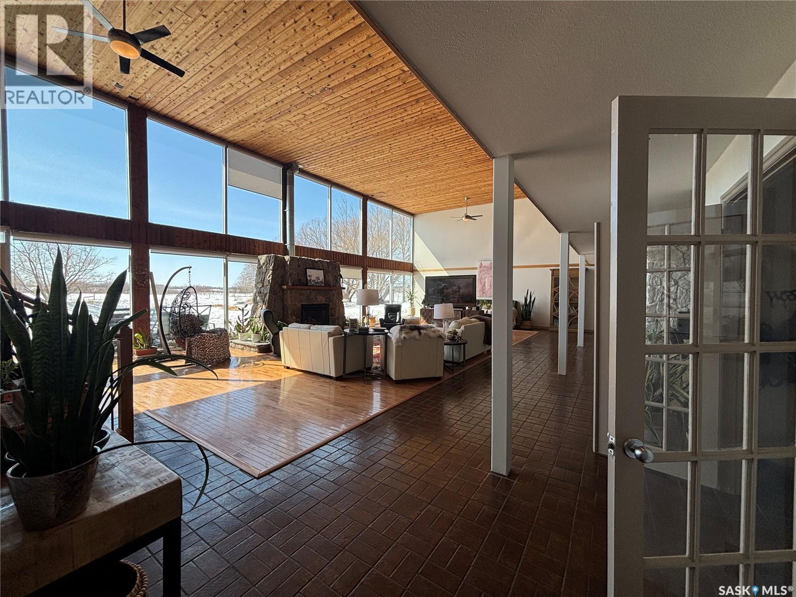 Spruce Hill Acreage, Orkney Rm No. 244, Saskatchewan  S3N 4K1 - Photo 6 - SK032940