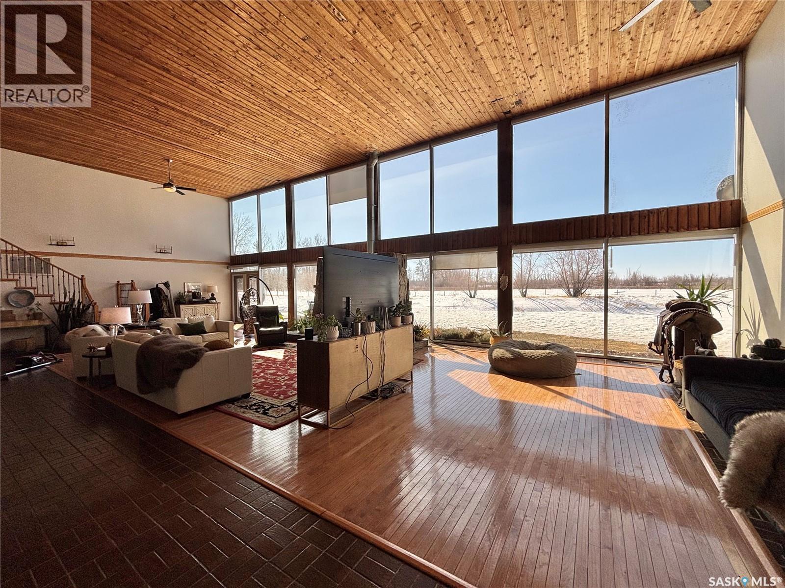 Spruce Hill Acreage, Orkney Rm No. 244, Saskatchewan  S3N 4K1 - Photo 9 - SK032940