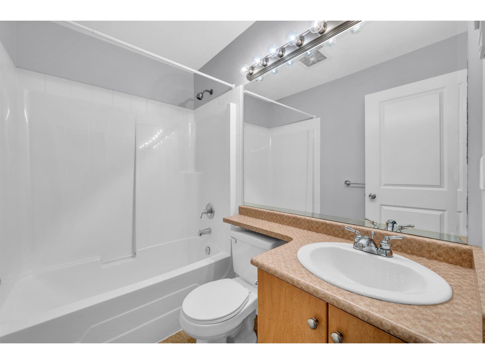 46 20460 66 Avenue, Langley, British Columbia  V2Y 3B6 - Photo 13 - R3111148