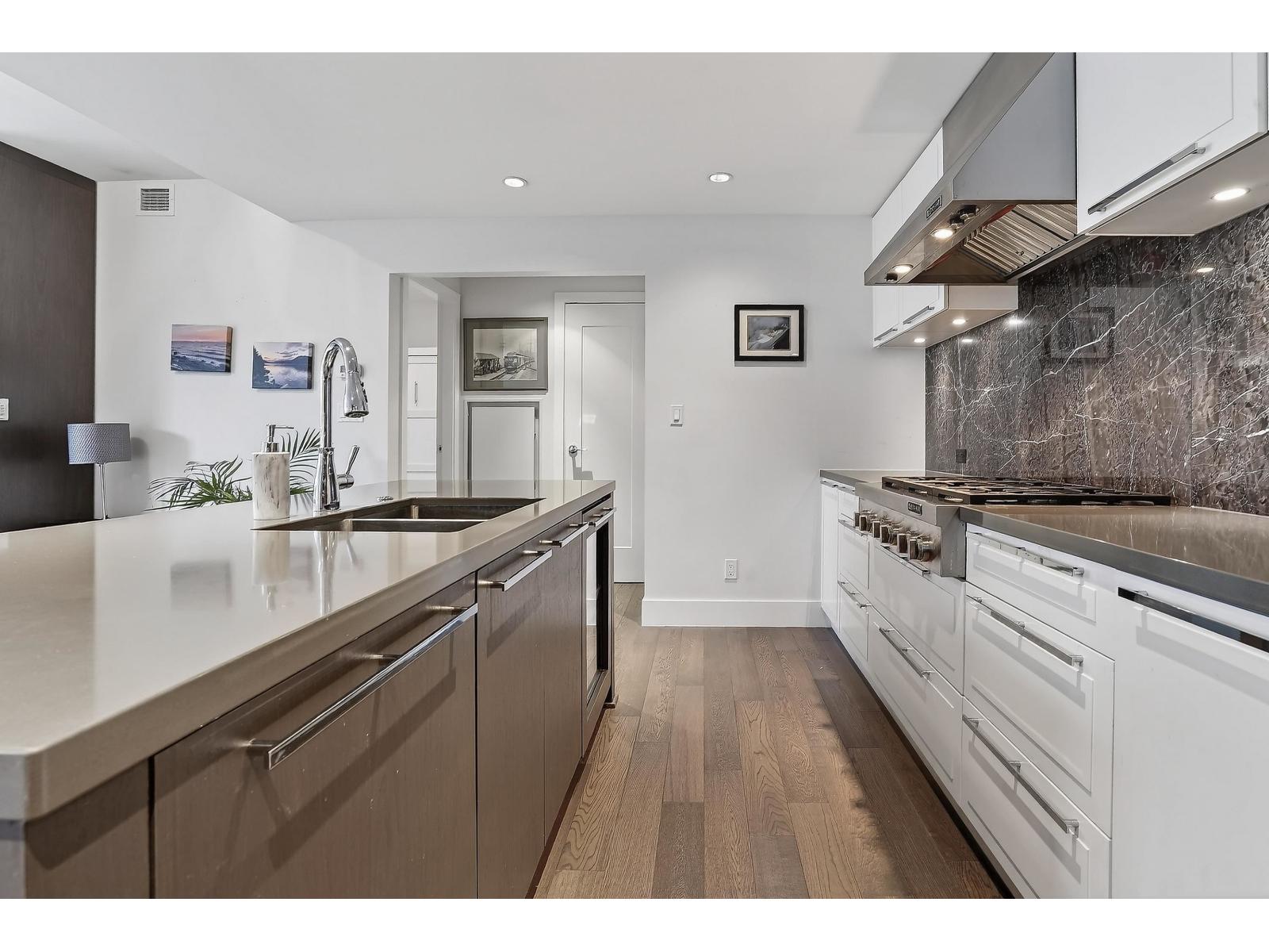 103 1501 Vidal Street, White Rock, British Columbia  V4B 0B5 - Photo 6 - R3109326