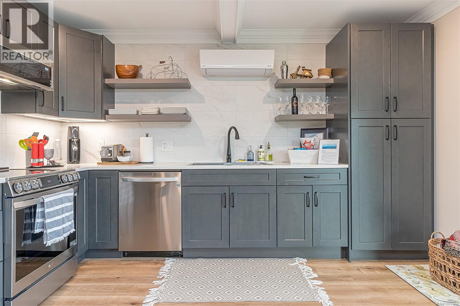 1089 College Dr, Nanaimo, British Columbia  V9R 5X3 - Photo 46 - 1023404