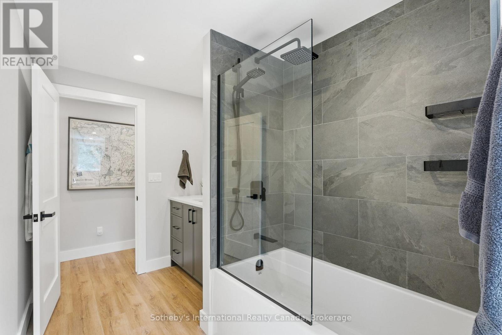 26 Mcgregor Way, Bracebridge, Ontario  P0B 1L0 - Photo 35 - X13003110