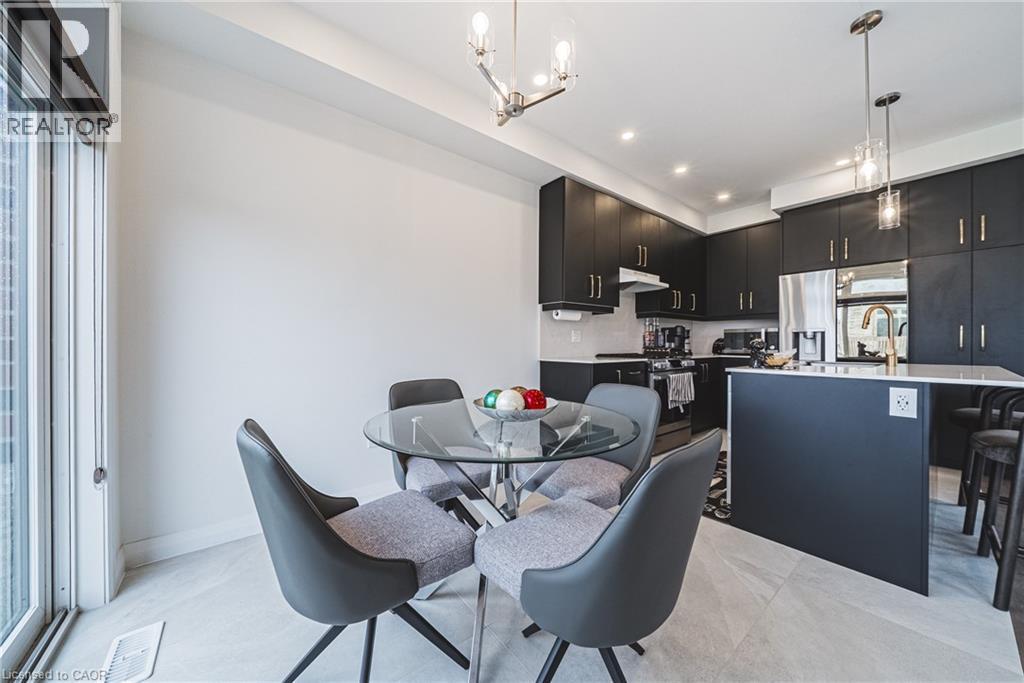 28 Cherry Blossom Heights, Hamilton, Ontario  L9B 0K5 - Photo 8 - 40821084