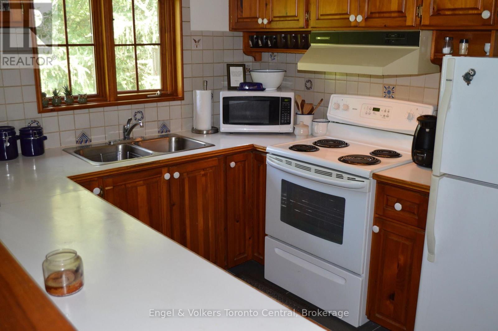 103 Nordic Road, Blue Mountains, Ontario  N0H 2E0 - Photo 5 - X13003114