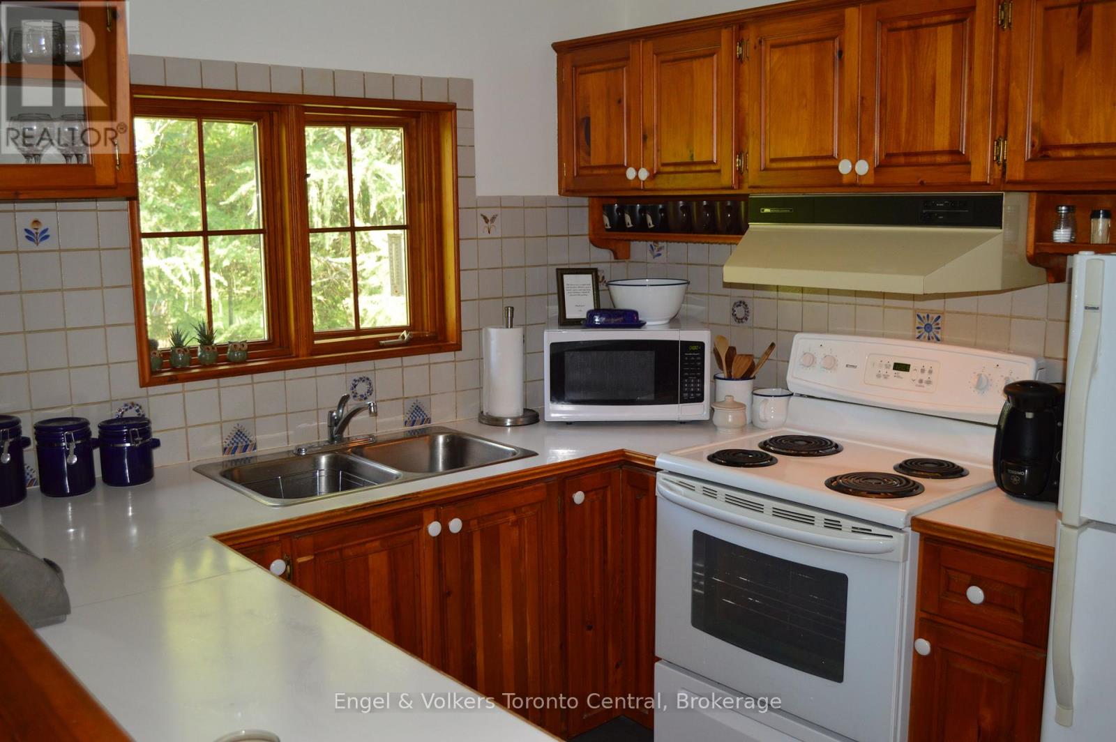 103 Nordic Road, Blue Mountains, Ontario  N0H 2E0 - Photo 6 - X13003114