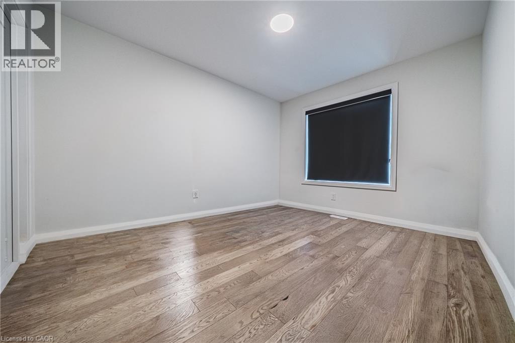 28 Cherry Blossom Heights, Hamilton, Ontario  L9B 0K5 - Photo 26 - 40821084