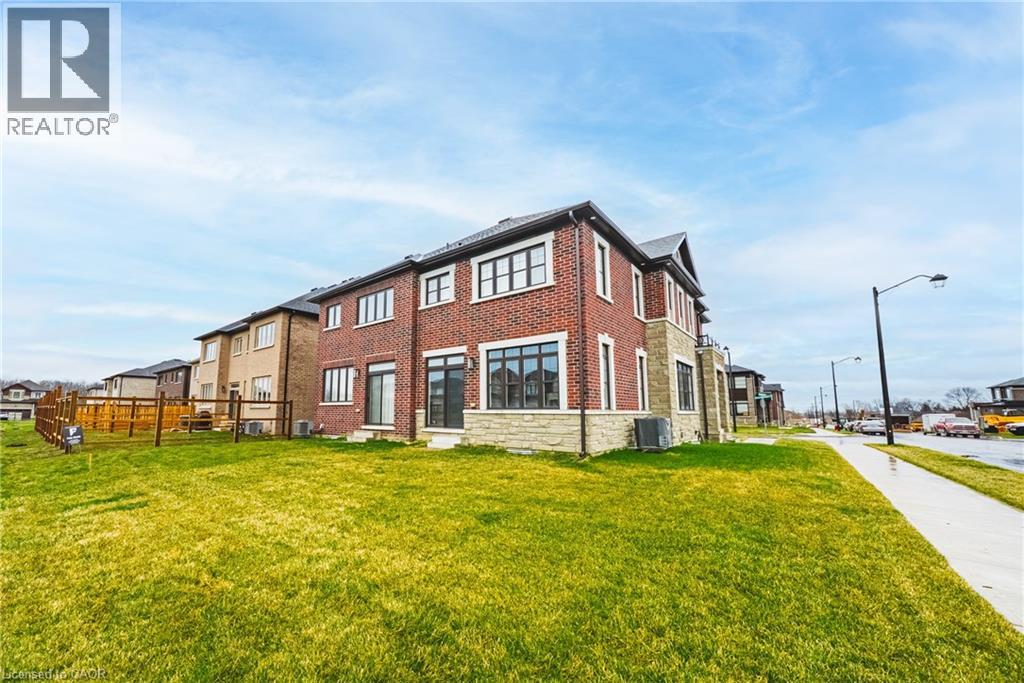 28 Cherry Blossom Heights, Hamilton, Ontario  L9B 0K5 - Photo 30 - 40821084