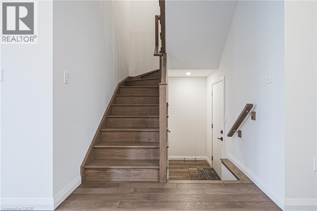 28 Cherry Blossom Heights, Hamilton, Ontario  L9B 0K5 - Photo 18 - 40821084