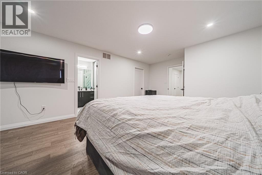 28 Cherry Blossom Heights, Hamilton, Ontario  L9B 0K5 - Photo 23 - 40821084