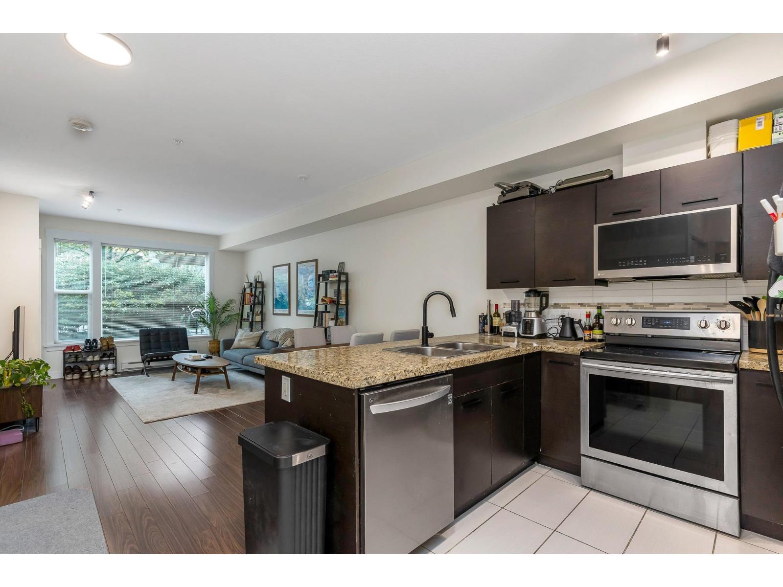 109 33539 Holland Avenue, Abbotsford, British Columbia  V2S 0C6 - Photo 13 - R3110325