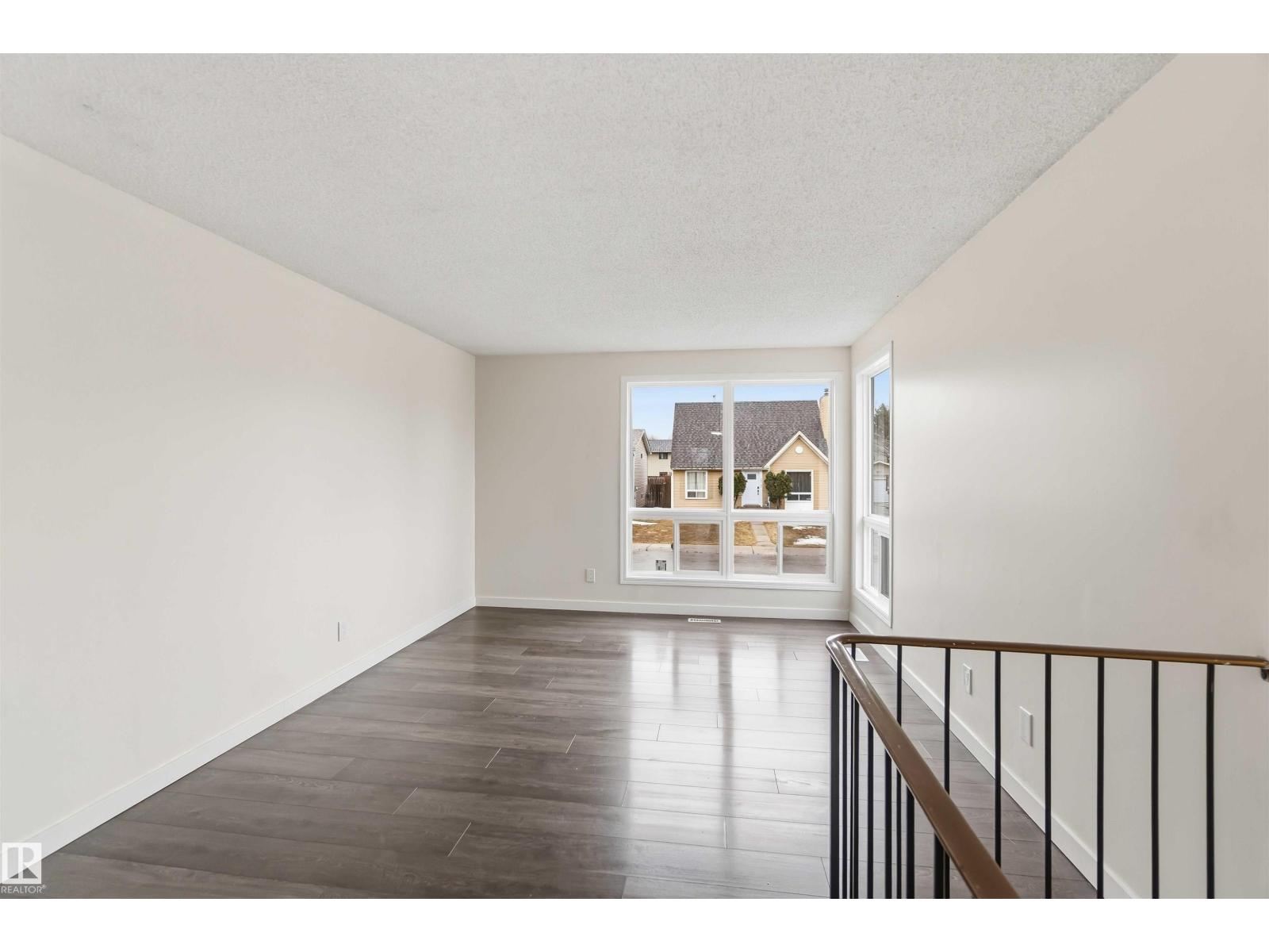 4636 37a Av Nw, Edmonton, Alberta  T6L 3T5 - Photo 10 - E4482404