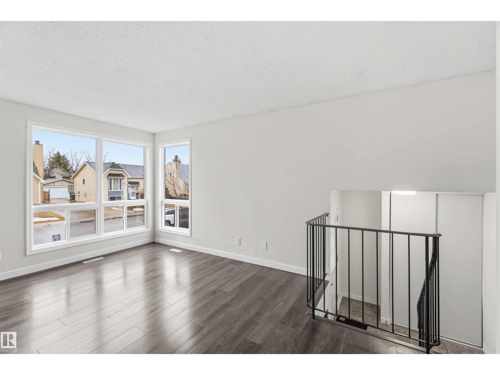 4636 37a Av Nw, Edmonton, Alberta  T6L 3T5 - Photo 14 - E4482404