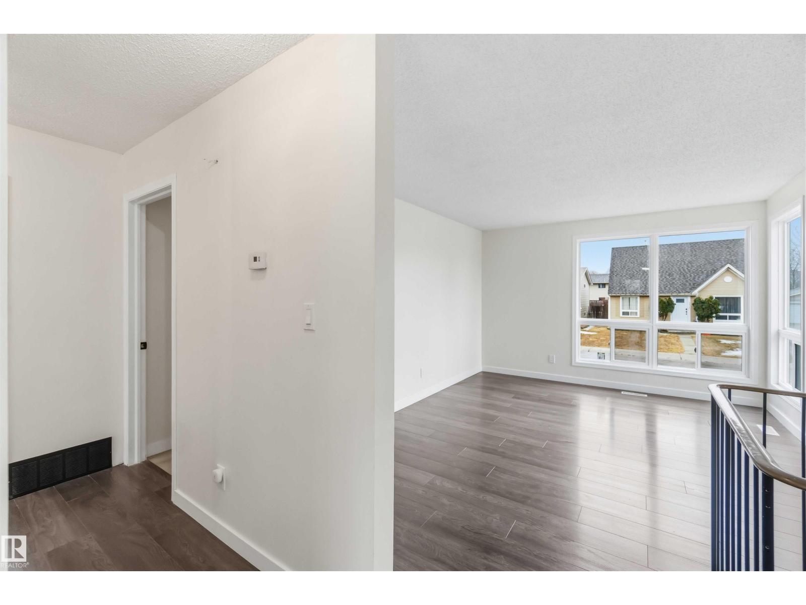 4636 37a Av Nw, Edmonton, Alberta  T6L 3T5 - Photo 16 - E4482404