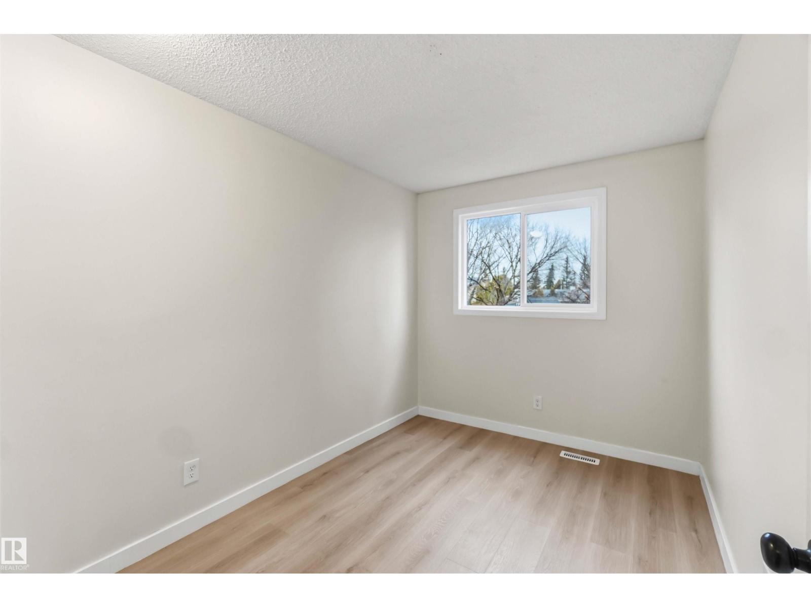 4636 37a Av Nw, Edmonton, Alberta  T6L 3T5 - Photo 27 - E4482404