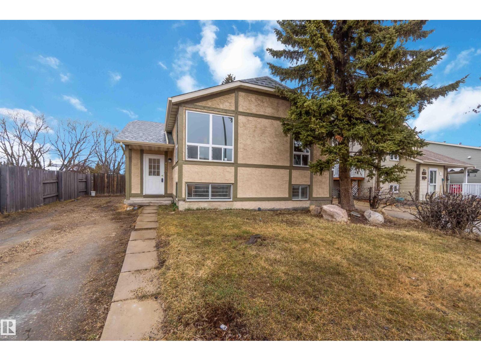 4636 37a Av Nw, Edmonton, Alberta  T6L 3T5 - Photo 3 - E4482404