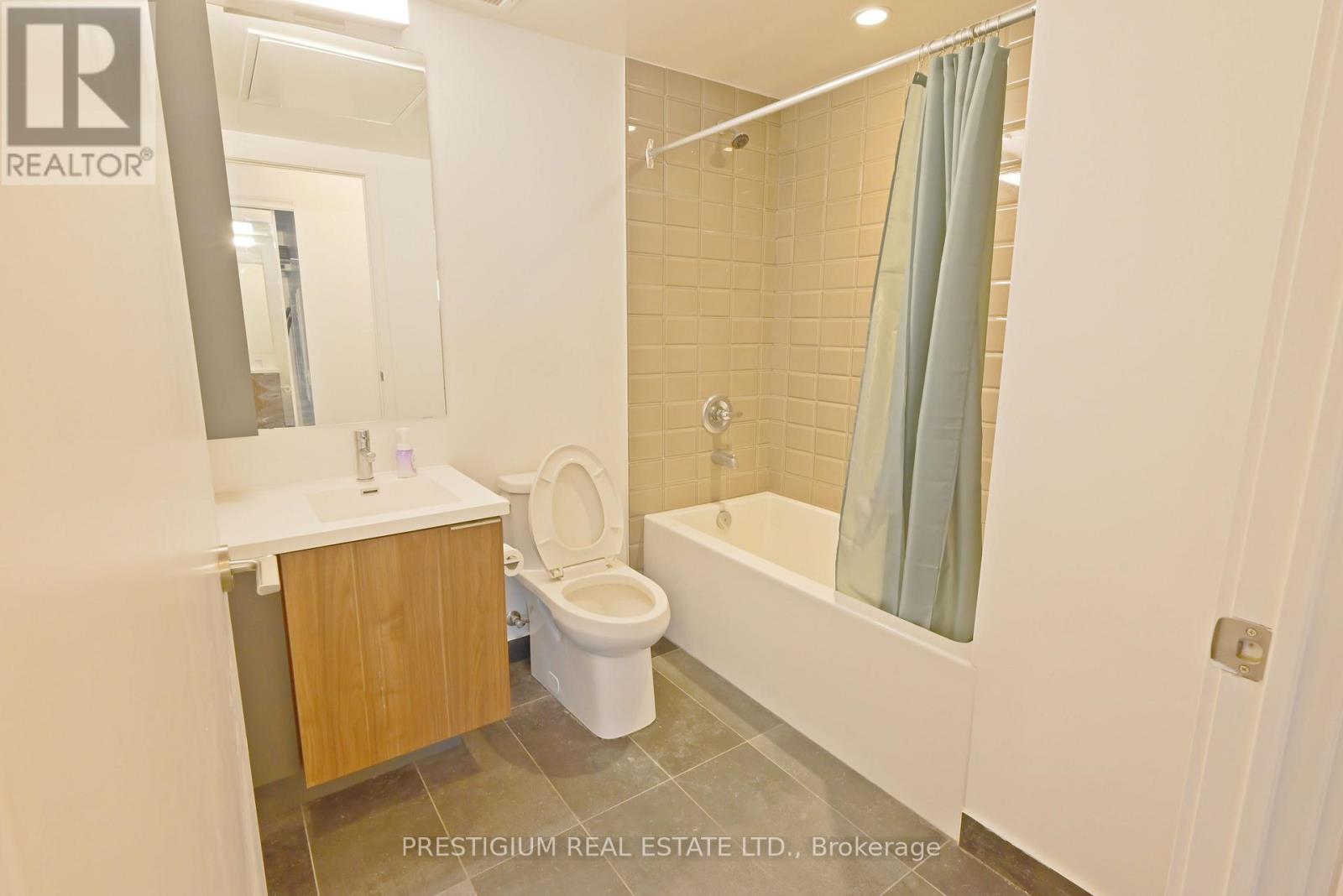 2401 - 203 College Street, Toronto, Ontario M5T 0C8 - Photo 9 - C13003014