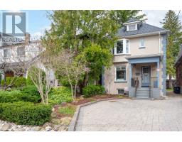 131 PINEWOOD AVENUE, Toronto, Ontario