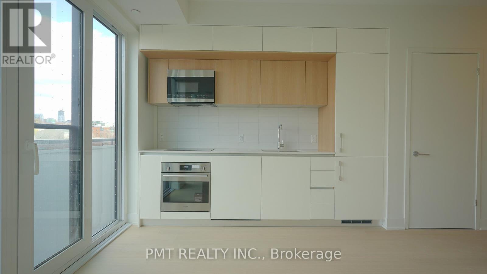 408 - 322 Dupont Street, Toronto, Ontario  M5R 1V9 - Photo 3 - C13003112