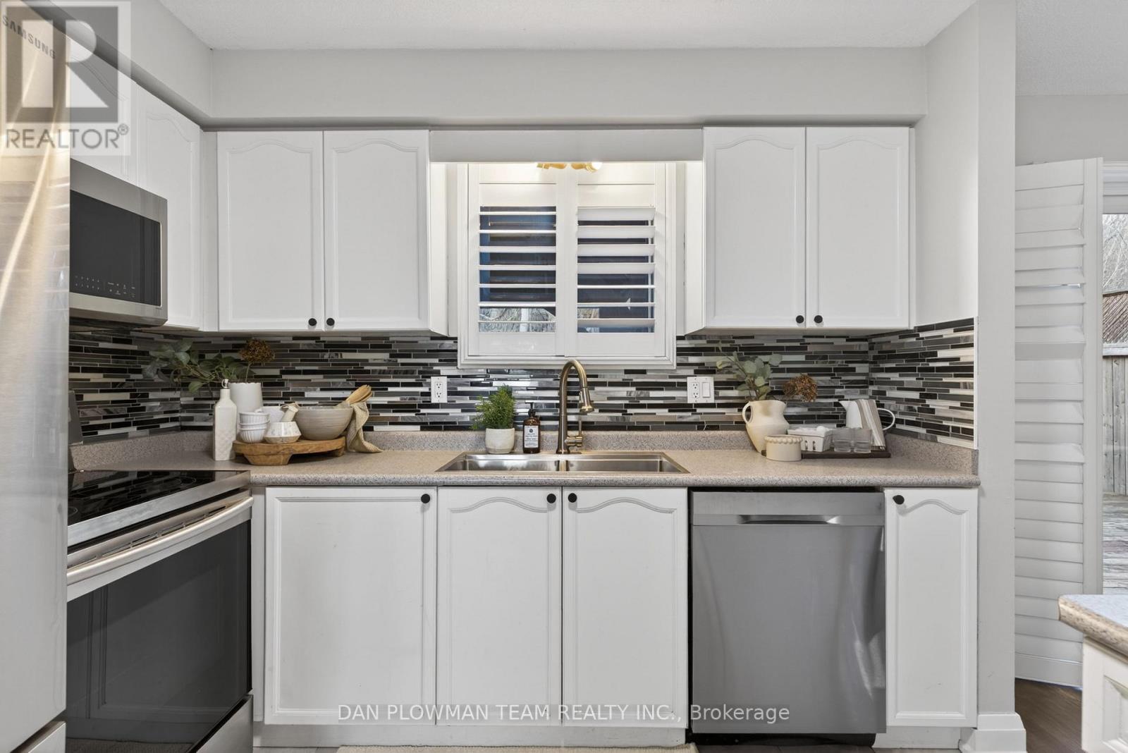 629 Grandview Street S, Oshawa, Ontario  L1H 7T5 - Photo 12 - E13003108