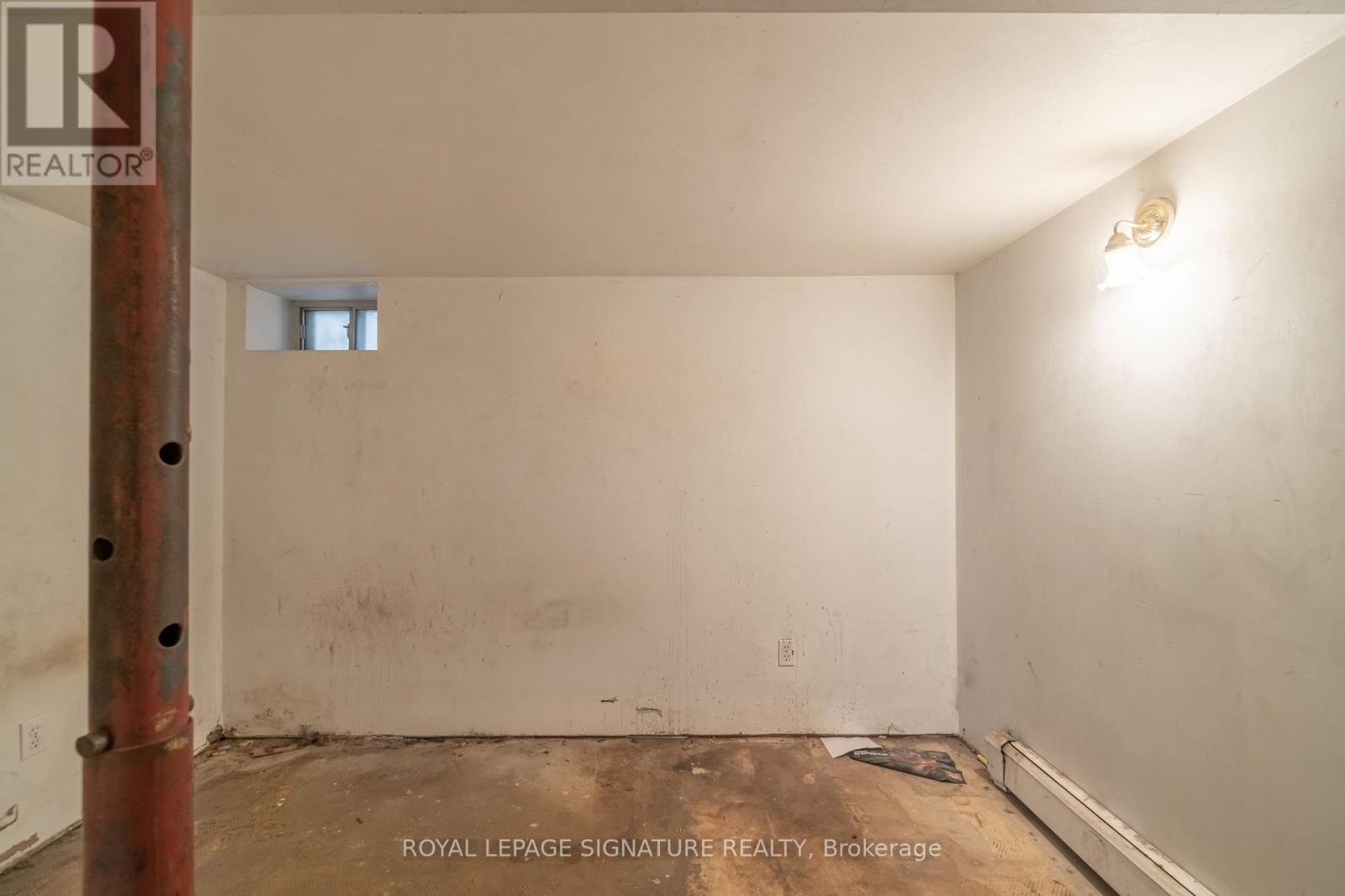 13 Kenworthy Avenue, Toronto, Ontario  M1L 3B1 - Photo 23 - E13003150